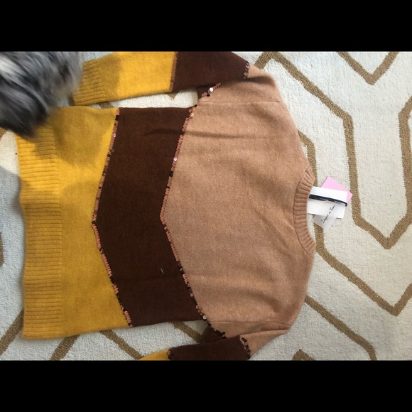 Wool sweater with sequins - Picture 3 of 3